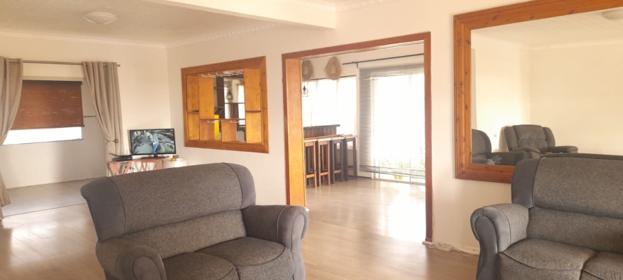 3 Bedroom Property for Sale in Koringberg Western Cape